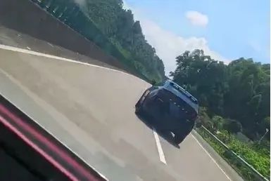 详细阅读:高速开车被恶意别车?变道前必做这3步 高速开车被恶意别车?变道前必做这3步