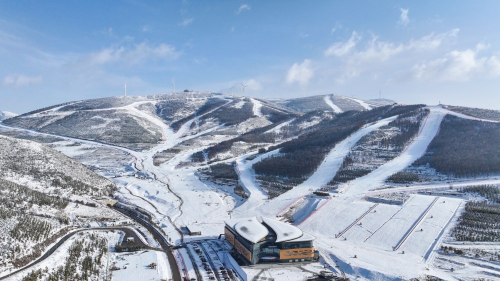 崇礼雪季收官数据_冬奥会申办_崇礼冰雪产业转型发展